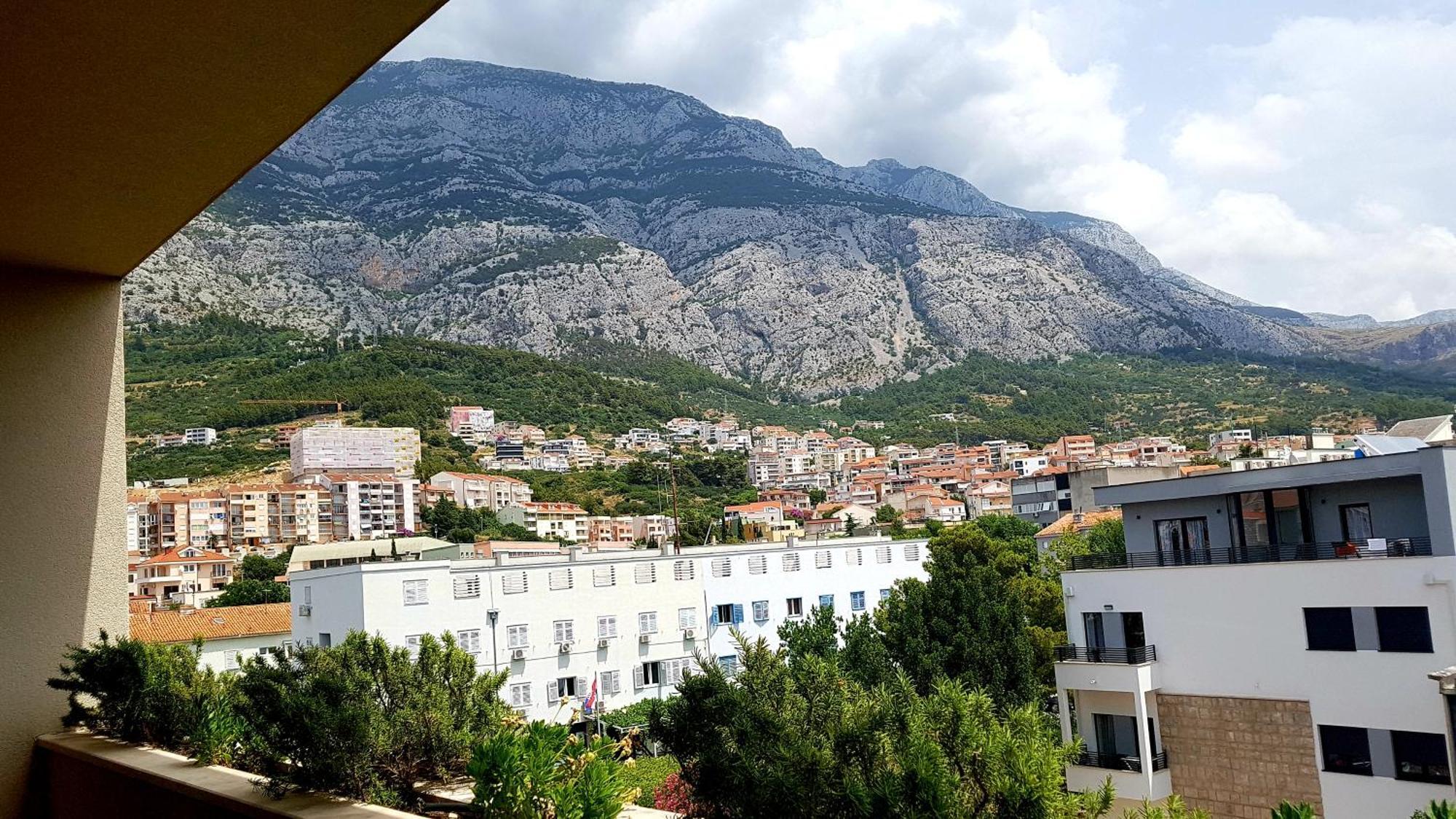 Apartments Elda Makarska Room photo