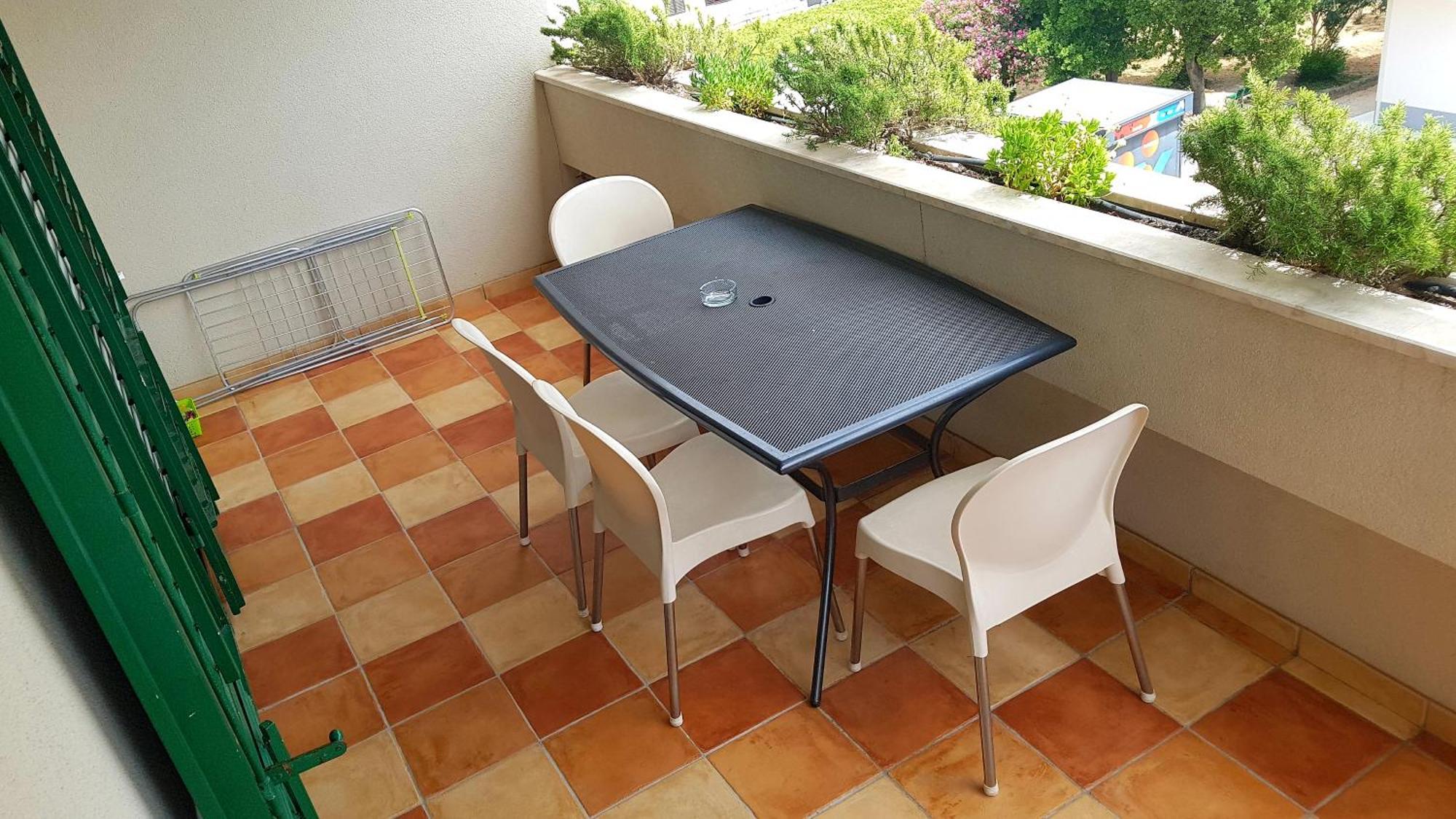 Apartments Elda Makarska Room photo
